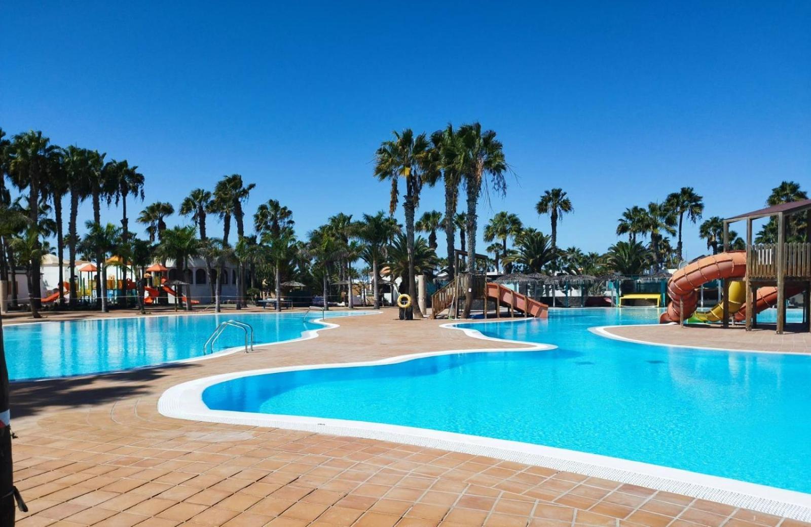 Apartamentos Gala Corralejo Bagian luar foto